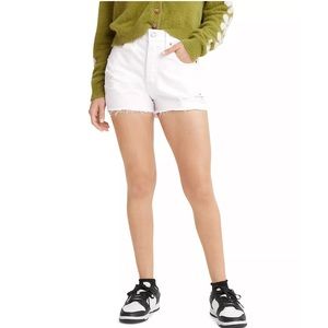 Levi’s- Premium 501 Original Jean Shorts in Everything. Size W29